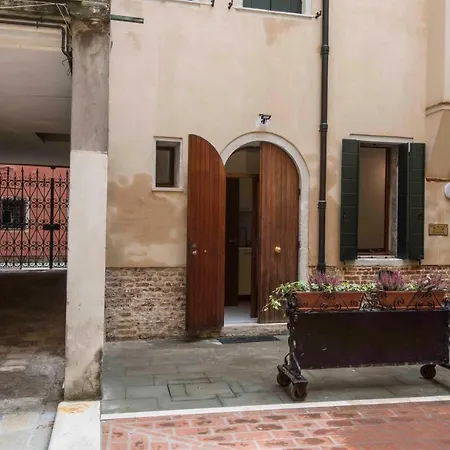 Corte Sconta Ca'Maurizio Venice Exterior photo